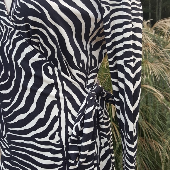NWT JMcLaughlin Wilton Wrap Zebra Tunic - Picture 2 of 9